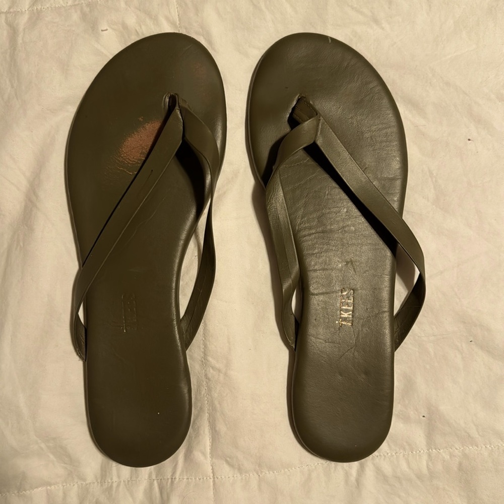 TKEES Olive